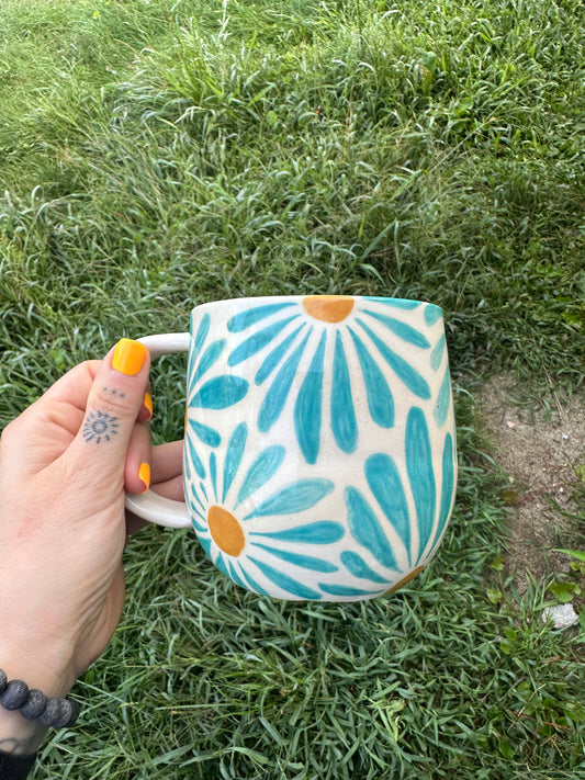 Turquoise Flower Mug (17oz)