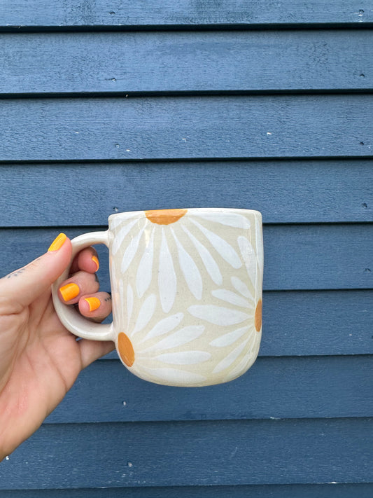 Daisy Mug (14oz)